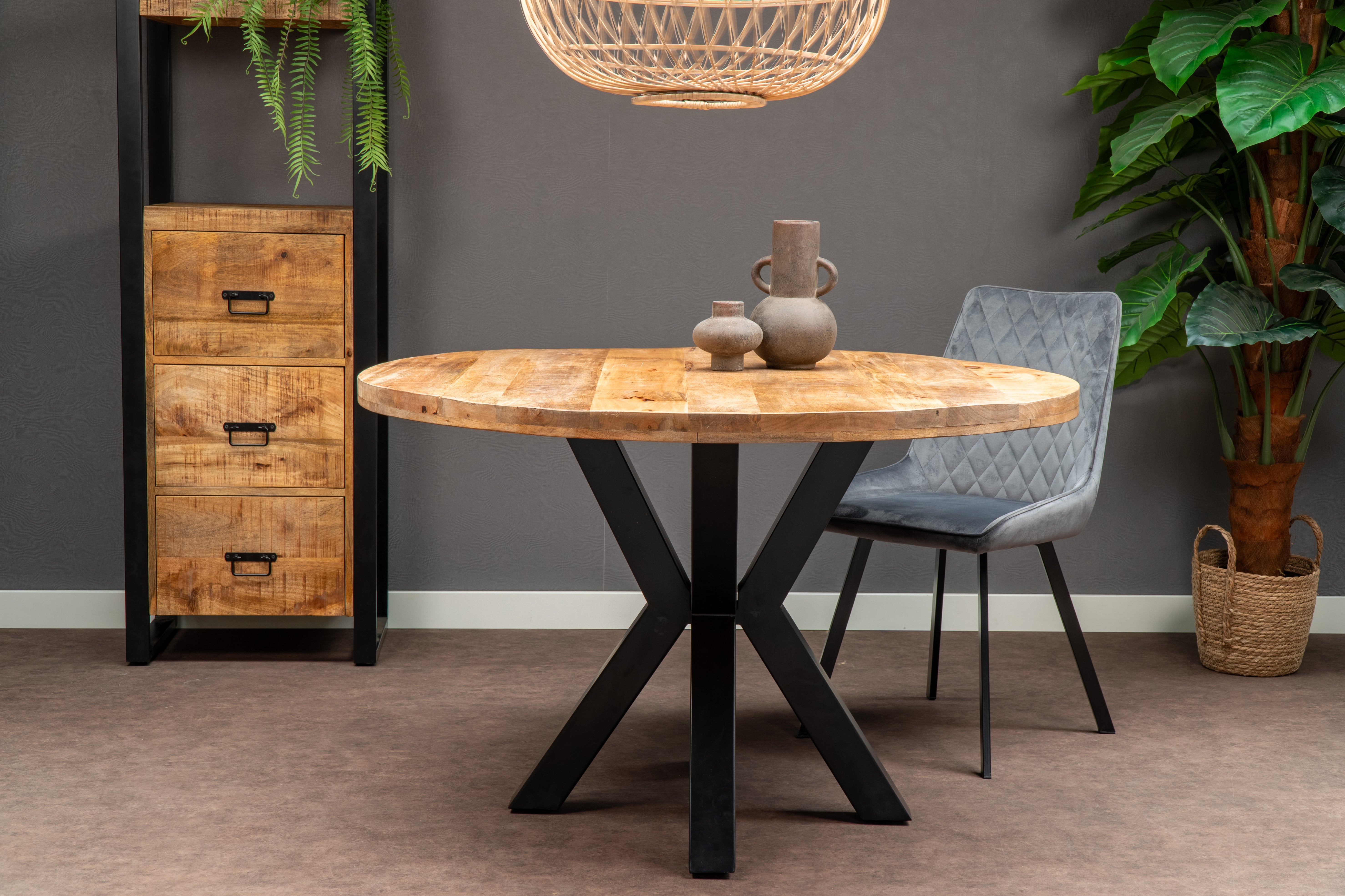 Ronde eettafel mangohout 